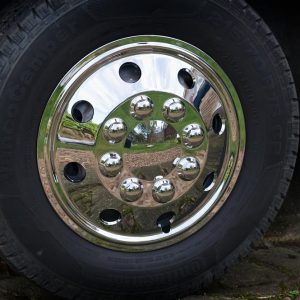 deluxe chrome wheel trim